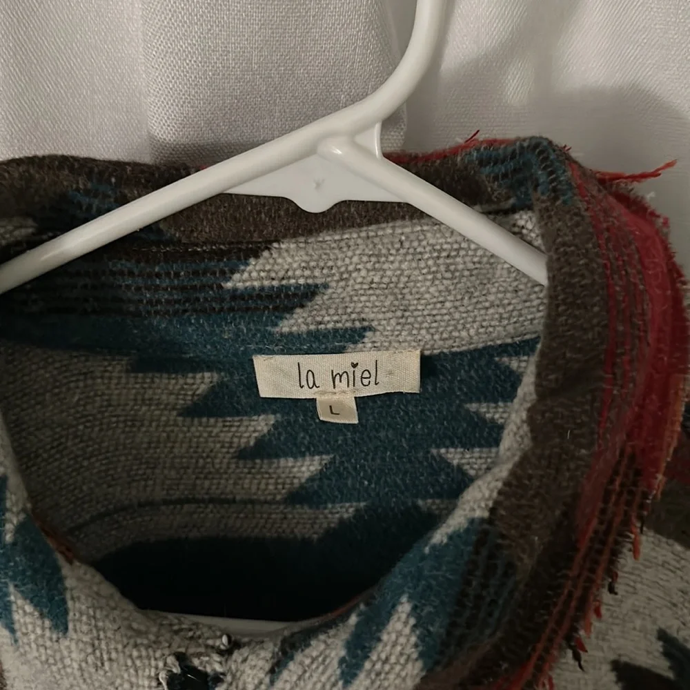 Aztec Jacket - Picture 3 of 4